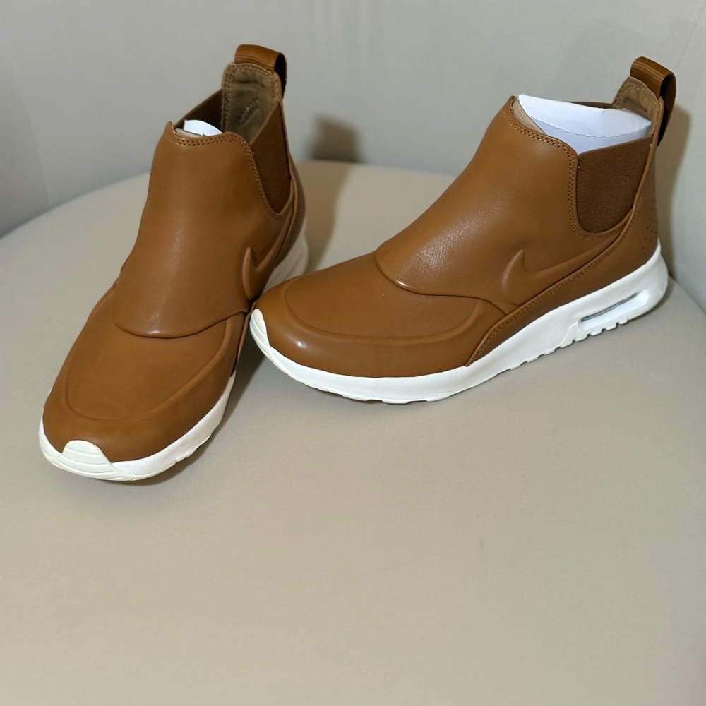 Nike Air Max Thea Mid Women